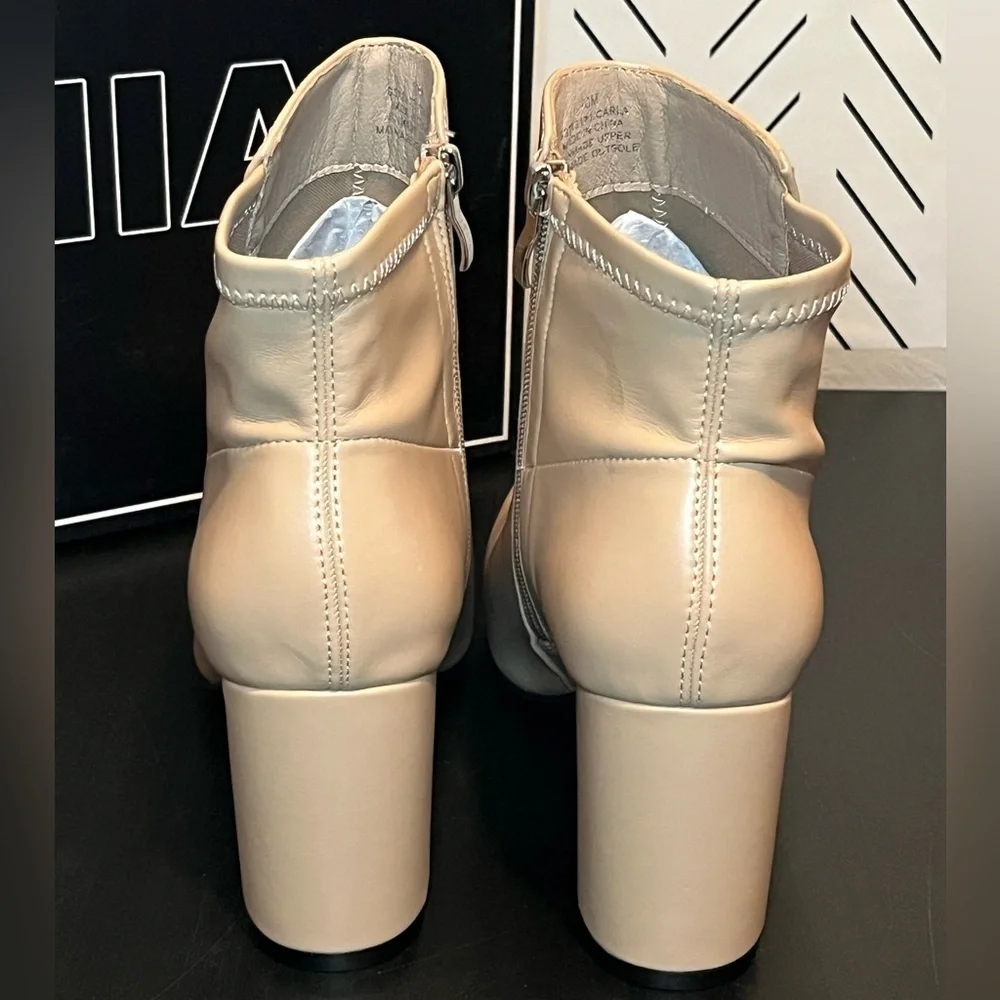MIA Carla Booties in Nude NWT
